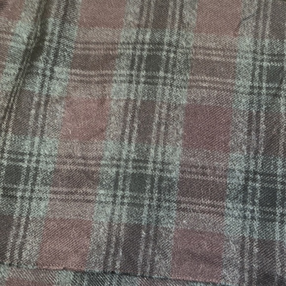 Woman’s Plaid Scarf - Picture 3 of 3